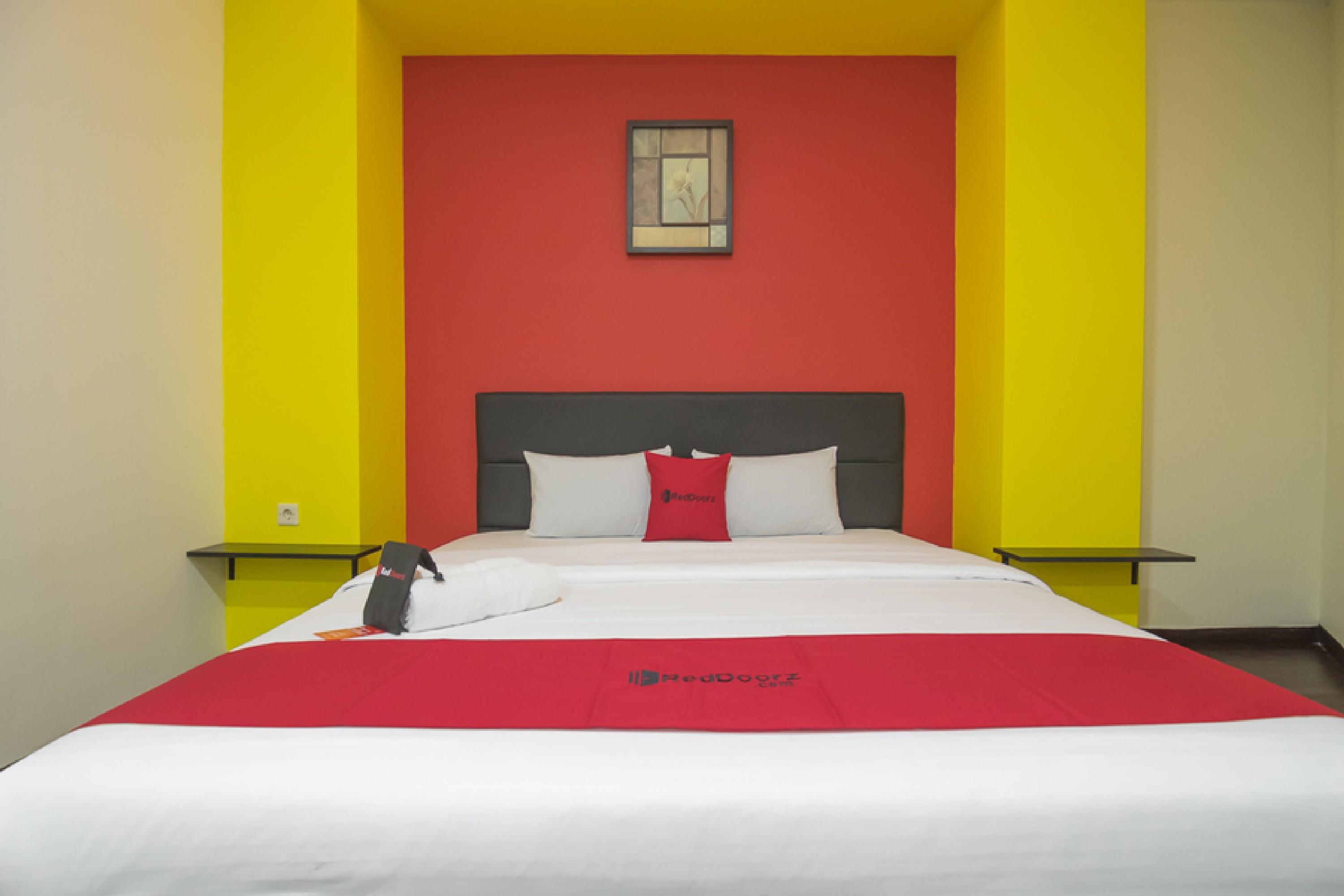เรดดอร์ซ เนียร์ ไอทีซี มังกา ดูวา Hotel จาการ์ตา ภายนอก รูปภาพ